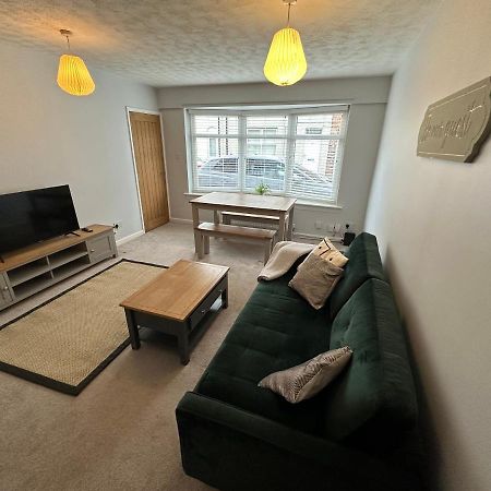 Cosy, 2 Bedroom Cottage In Guisborough Town Centre Eksteriør bilde