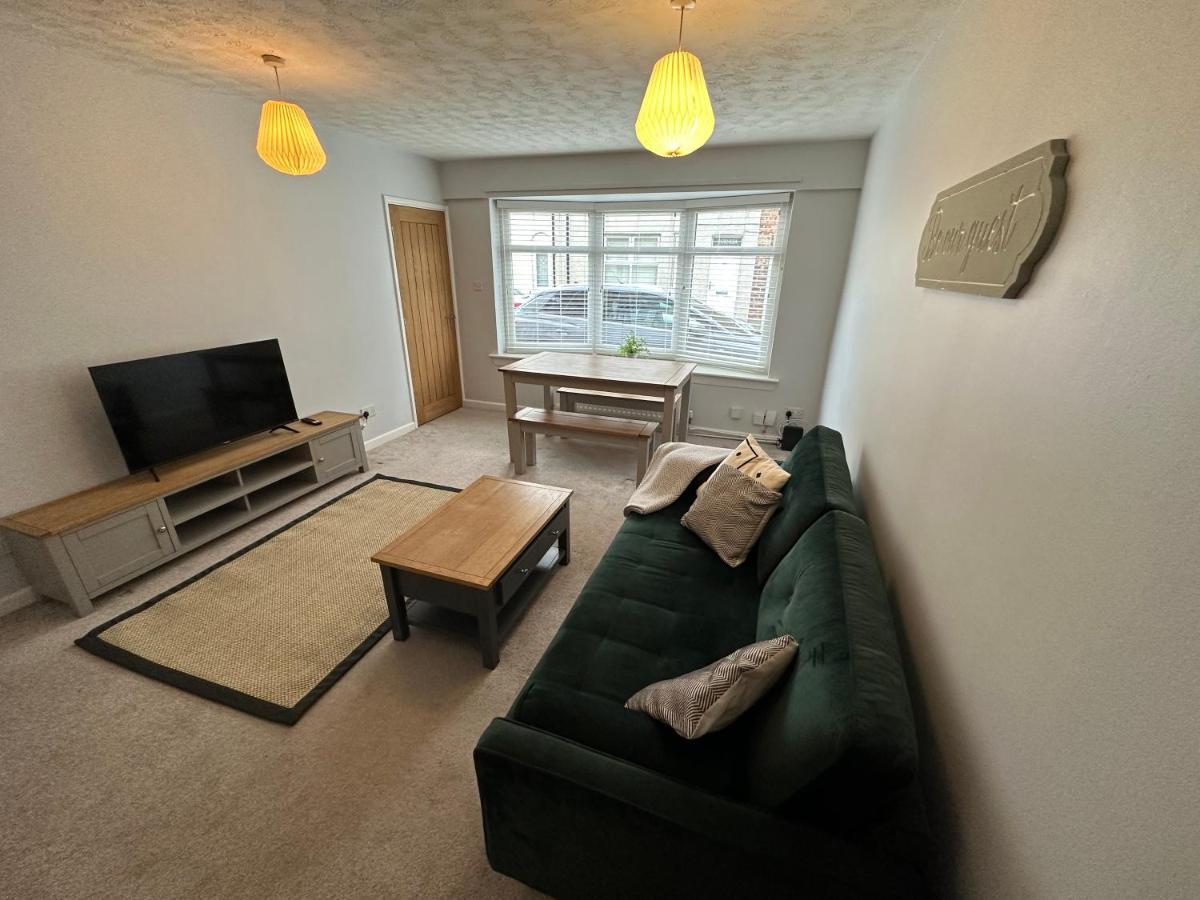 Cosy, 2 Bedroom Cottage In Guisborough Town Centre Eksteriør bilde