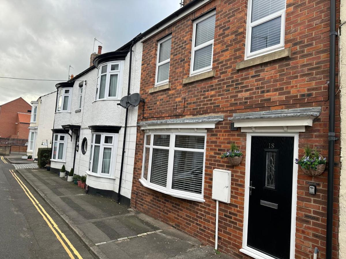 Cosy, 2 Bedroom Cottage In Guisborough Town Centre Eksteriør bilde